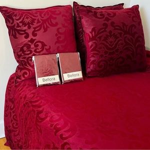 3 Piece Z Gallerie Red Velvet Queen Duvet Cover & 2 Standard Shams Set